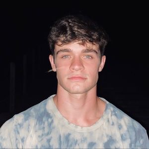 Meet your Posher, Evan